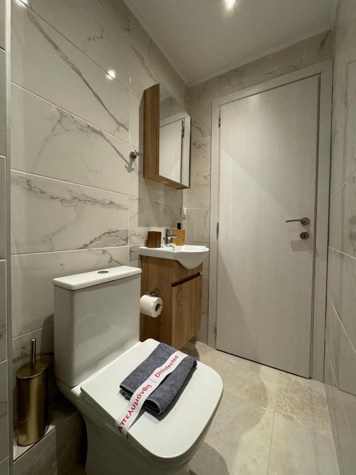 Private Mini Suite-urban Escape